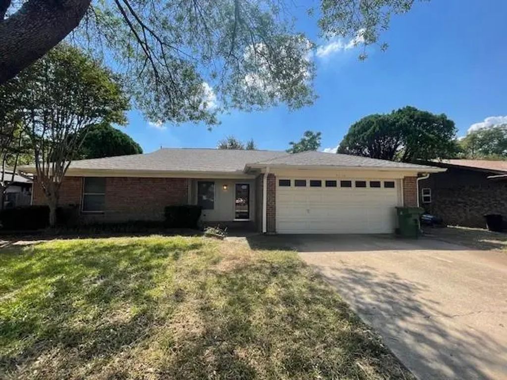 8116 Irish Drive, North Richland Hills