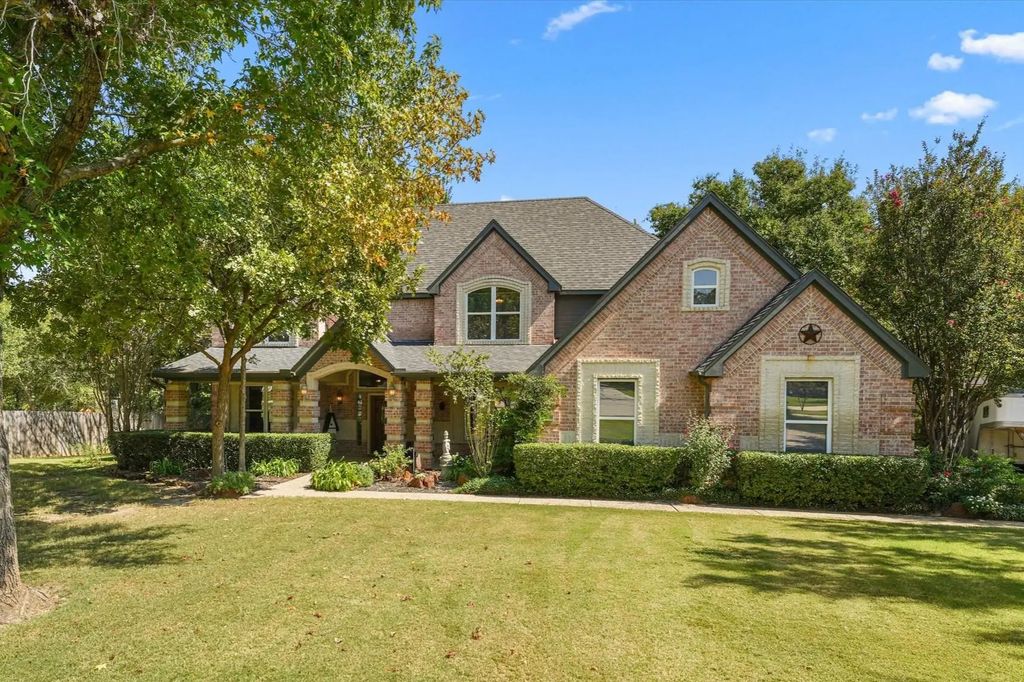 175 S Forest Lane, Double Oak