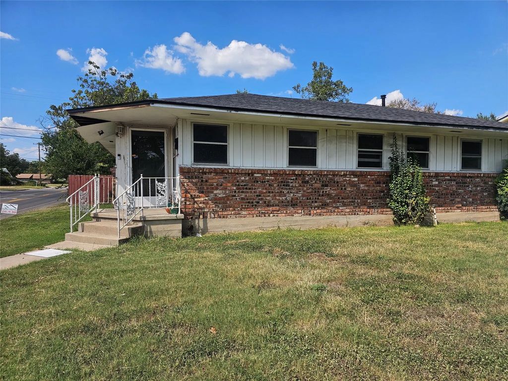 2701 Macarthur Drive, Waco