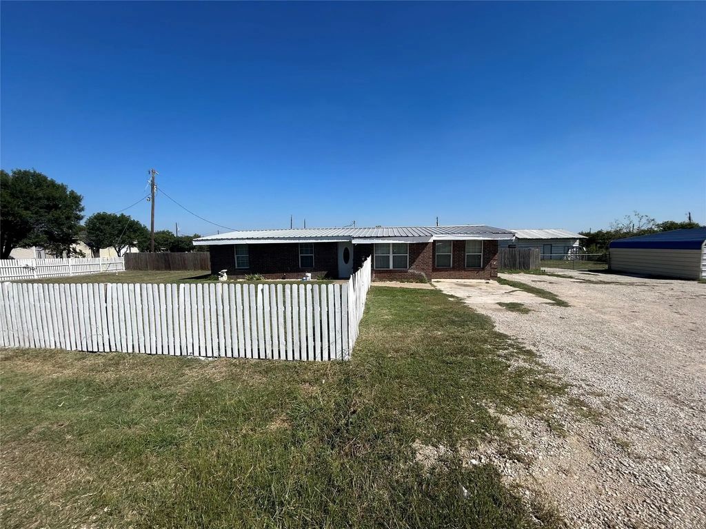 18049 Cindys Lane, Justin