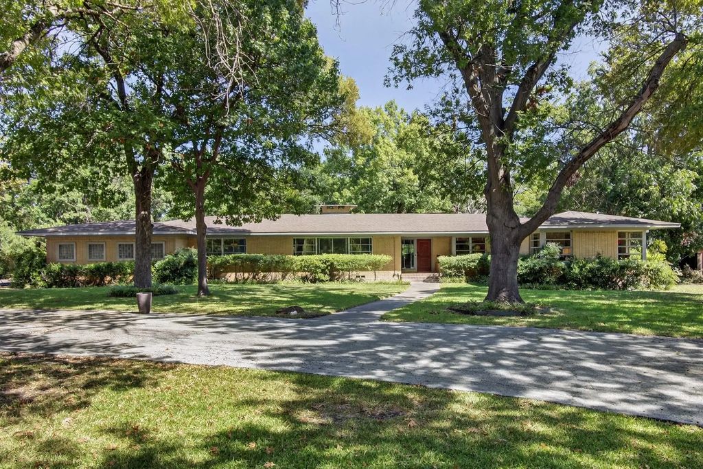 1508 N Buckner Boulevard, Dallas