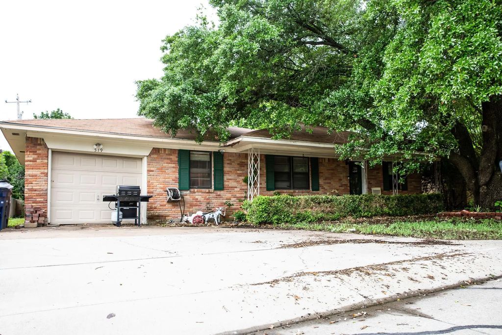 519 Cherry Drive, Princeton
