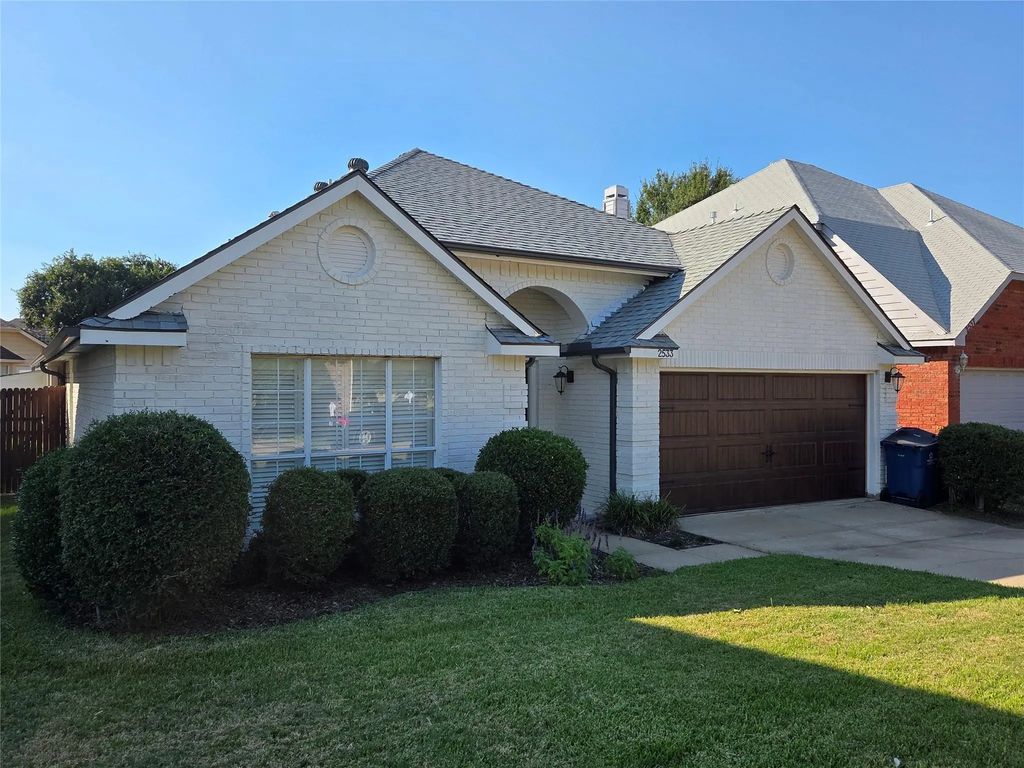 2533 Potomac Drive, Flower Mound
