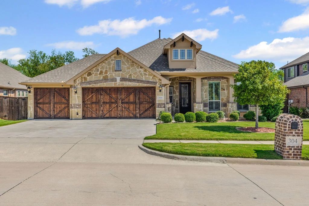 304 Hawthorn Drive, Wylie