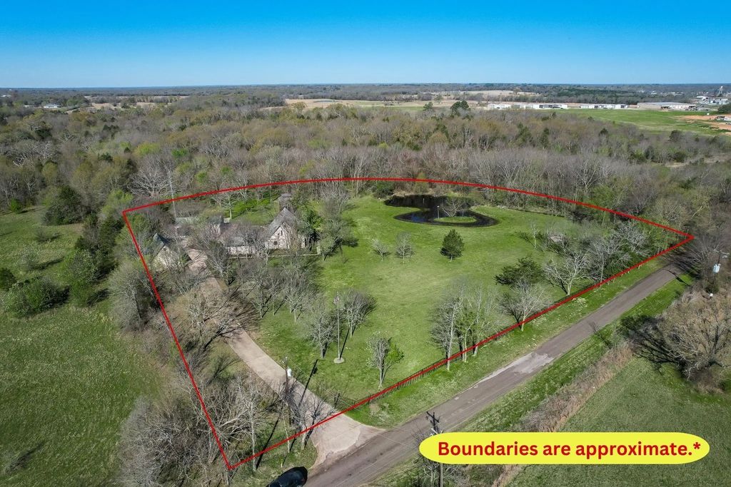 881 Vz County Road 2132, Canton