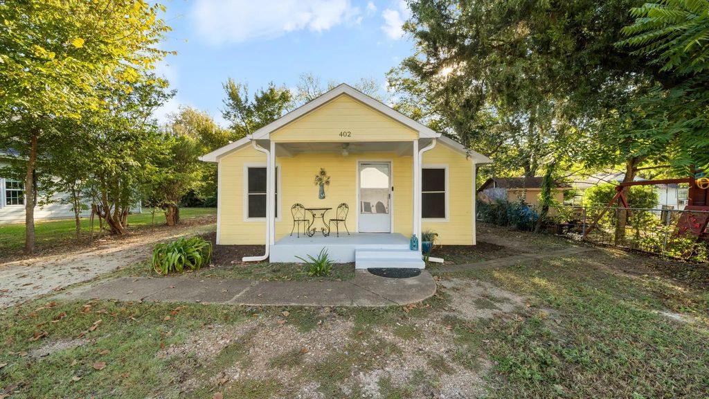 402 N Nash Street, Kaufman