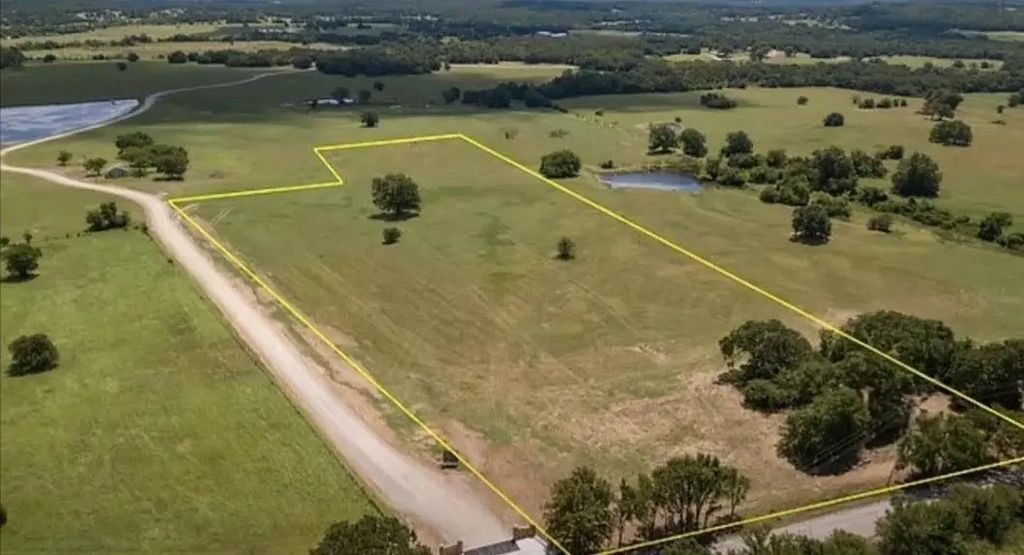 Tract 6 Cr 2121, Gainesville