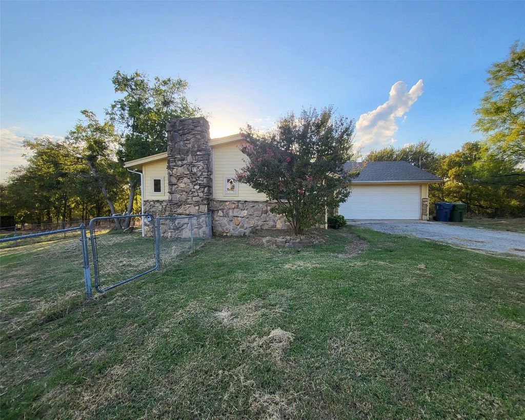4121 Apache Trail, Flower Mound