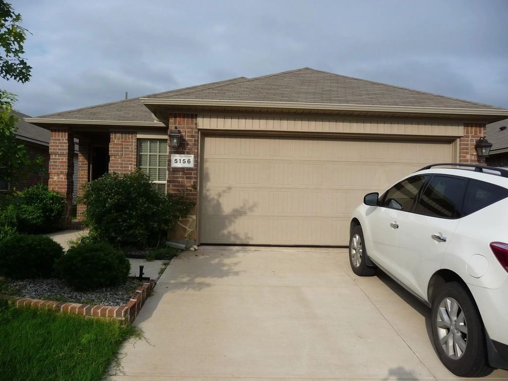 5156 Britton Ridge Lane, Fort Worth