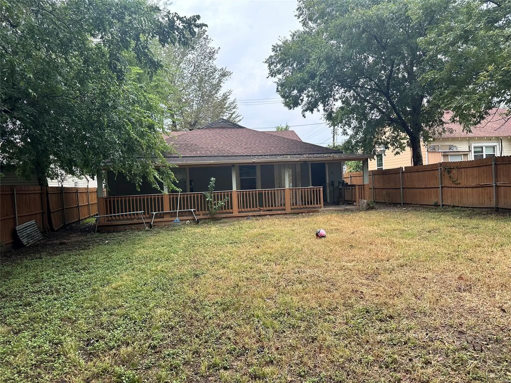 2246 Anson Road, Dallas