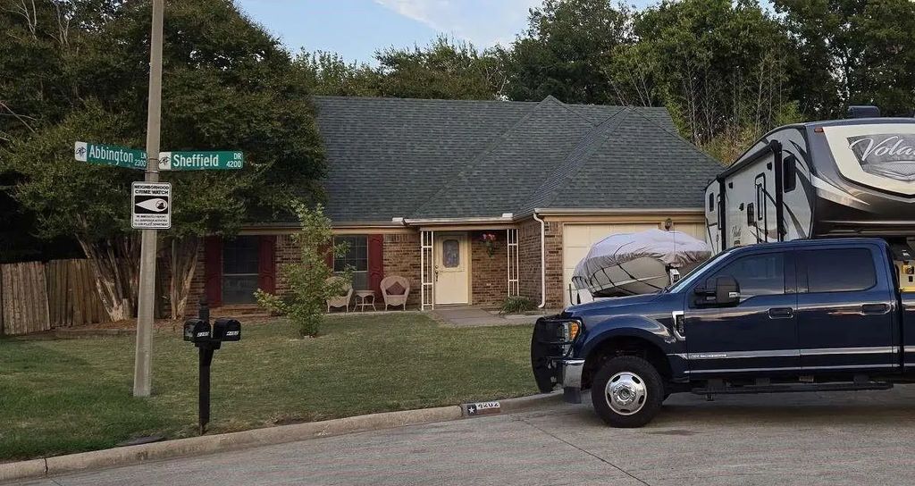 4202 Sheffield Drive, Grand Prairie