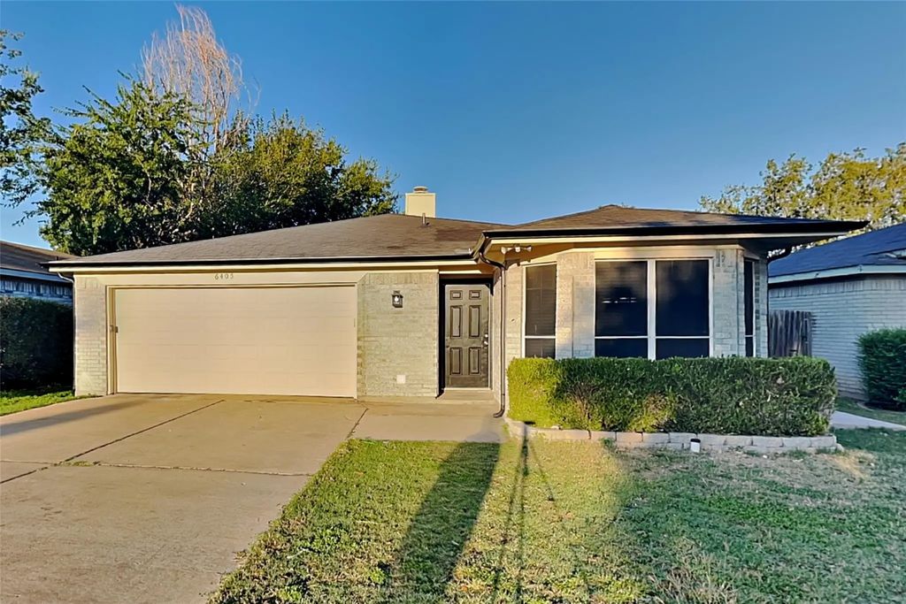 6405 Longmont Trail, Fort Worth