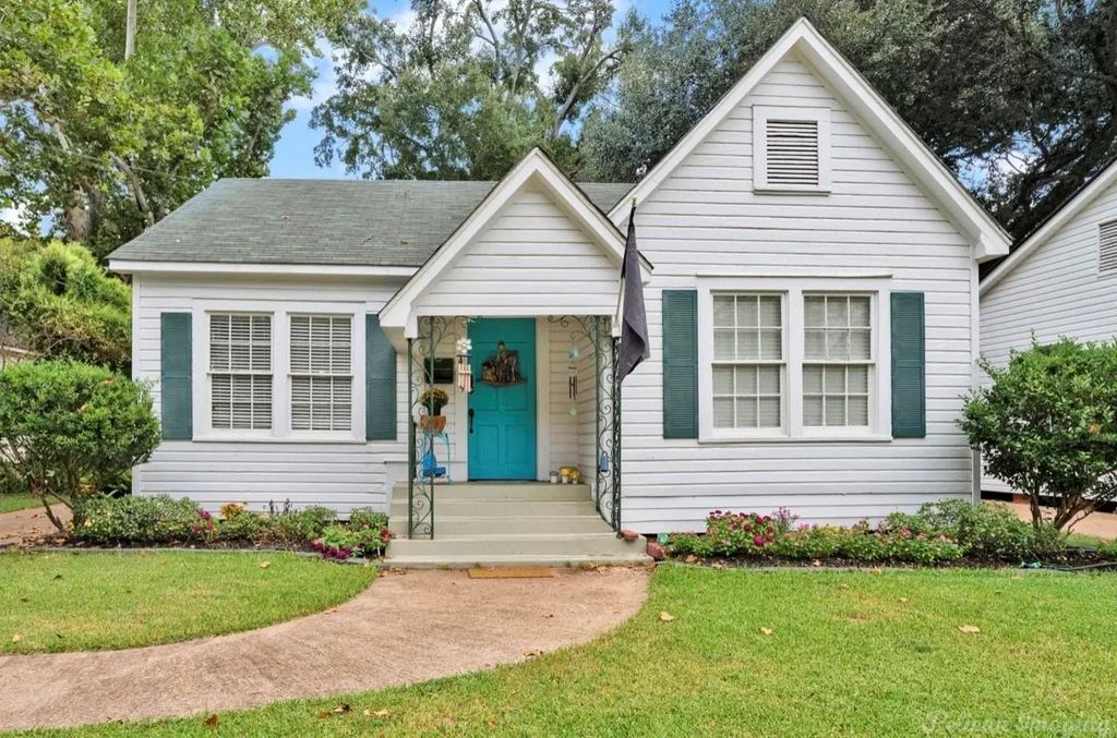 4019 Akard Avenue, Shreveport