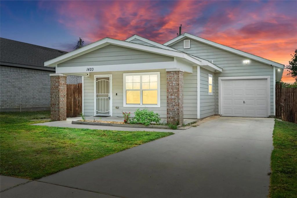 1420 Driess Street, Fort Worth