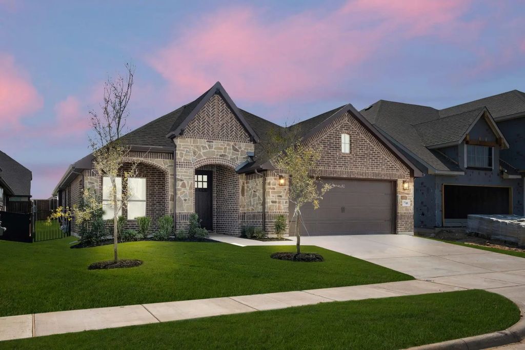 7740 Gatevine Avenue, Joshua