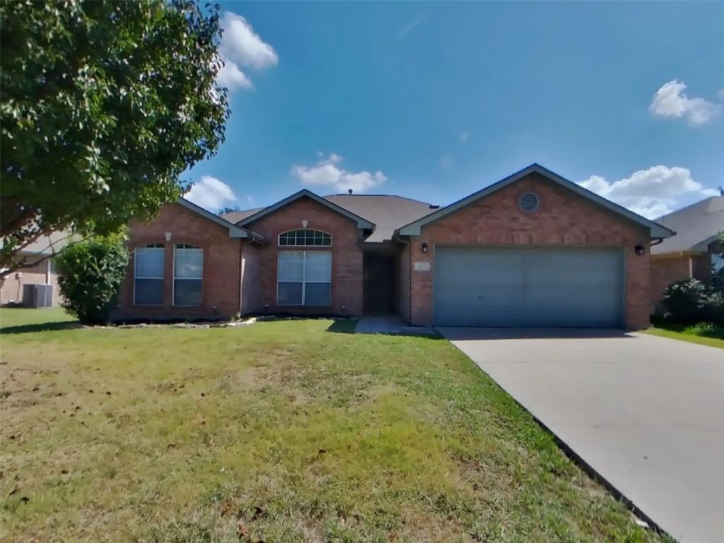 622 Ember Lane, Mansfield