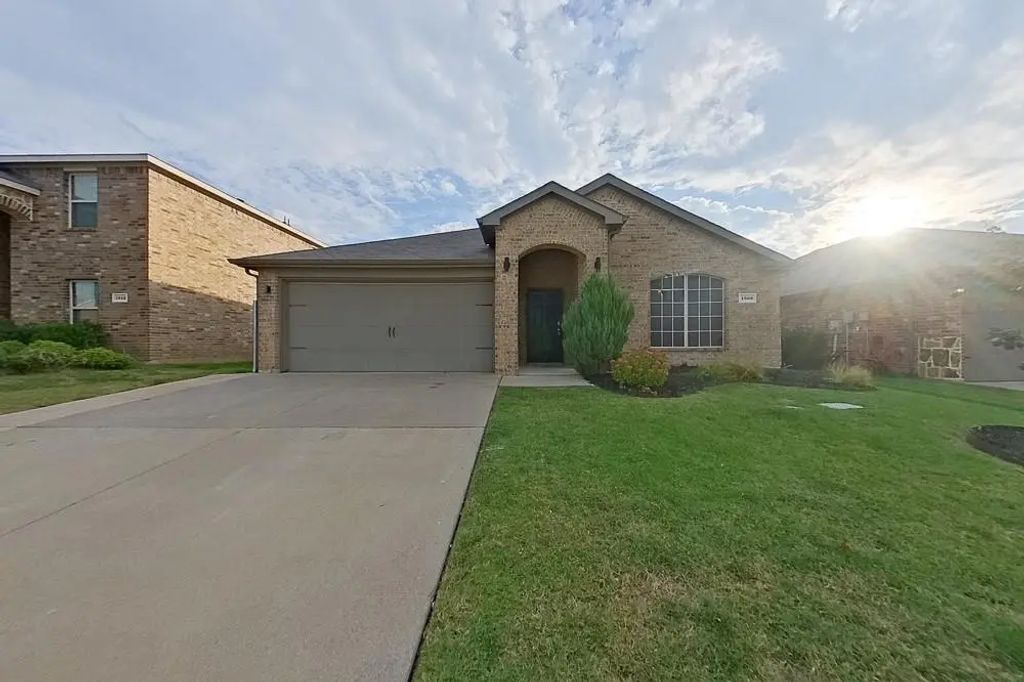 1308 Basswood Lane, Royse City