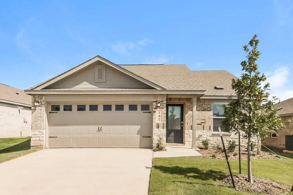 102 Wild Rose Drive, Balch Springs