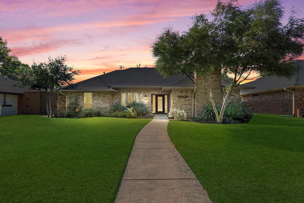 6006 Gentle Knoll Lane, Dallas
