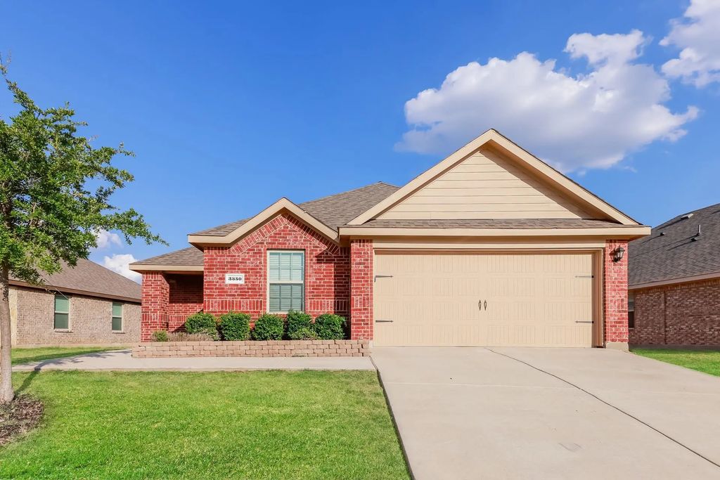3350 Emerson Road, Forney