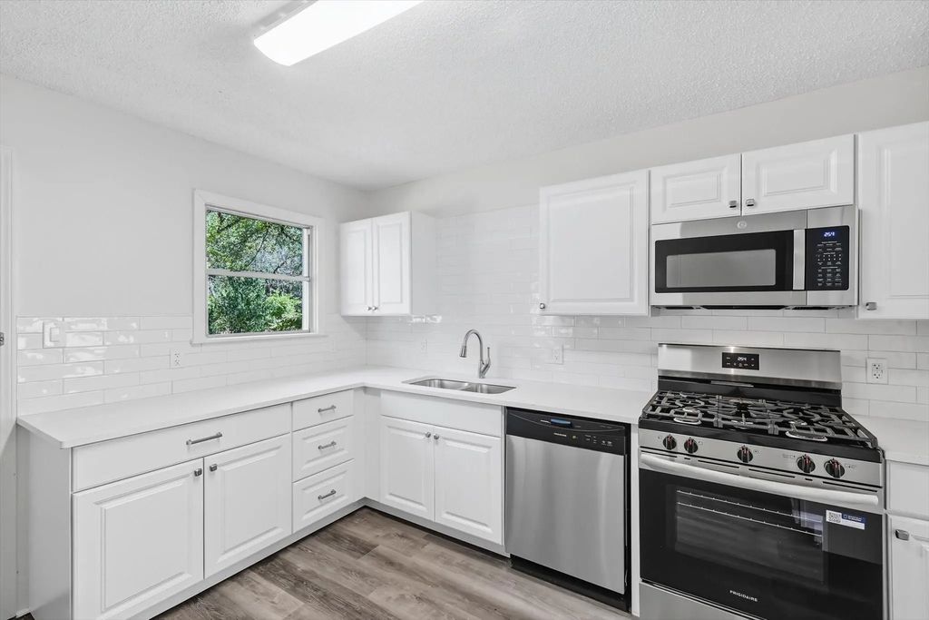 5025 Cedar Hill Road, Fort Worth