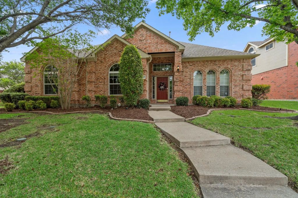 9602 Windy Hollow Drive, Irving