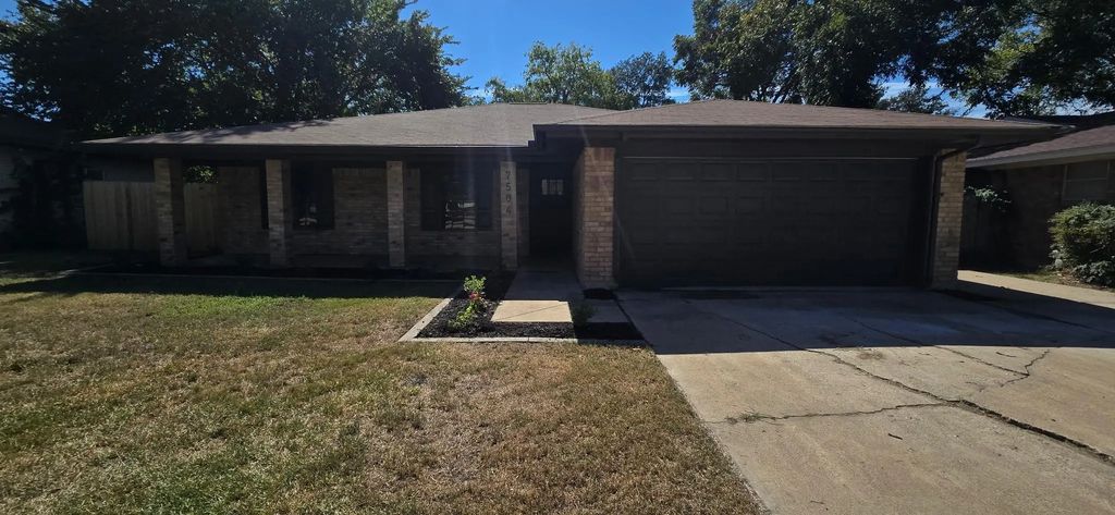 7504 Bogart Drive, North Richland Hills