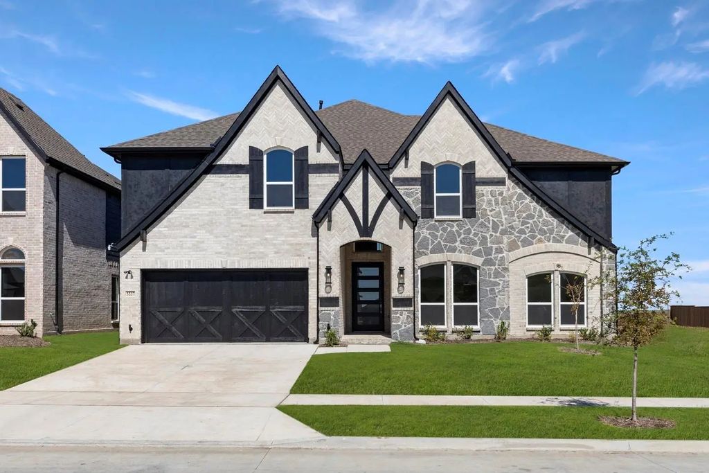 5537 Aiken, Celina