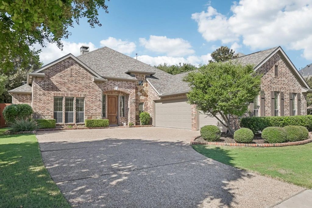 1744 Mustang Trail, Frisco
