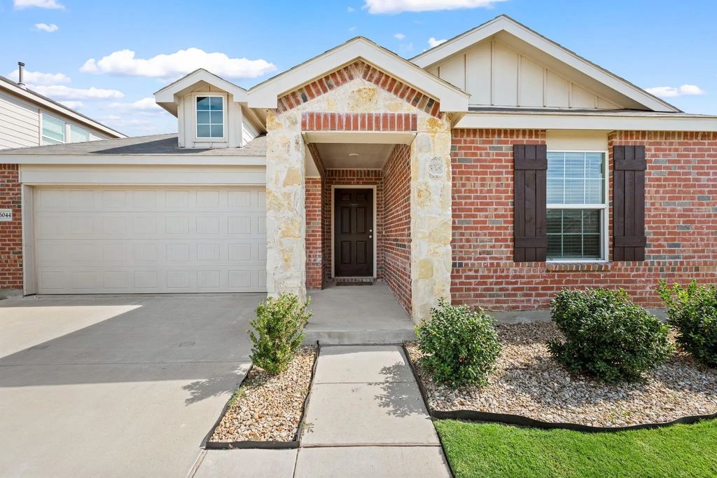 16044 Crews Avenue, Haslet