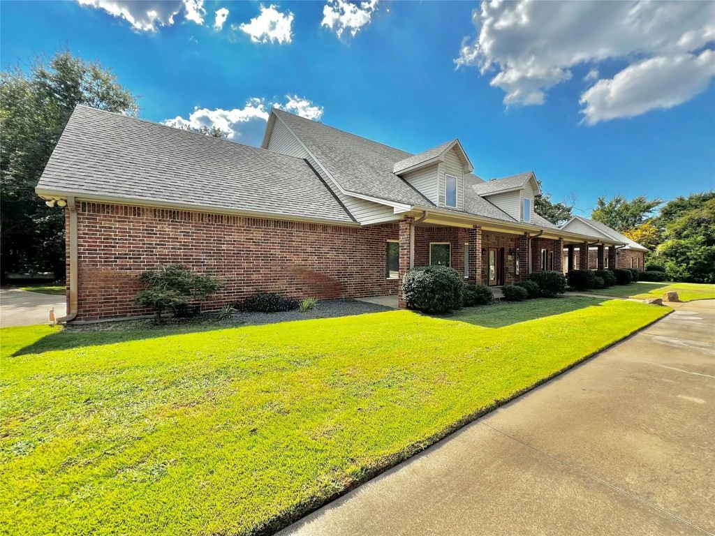 187 Randy Street, Gun Barrel City