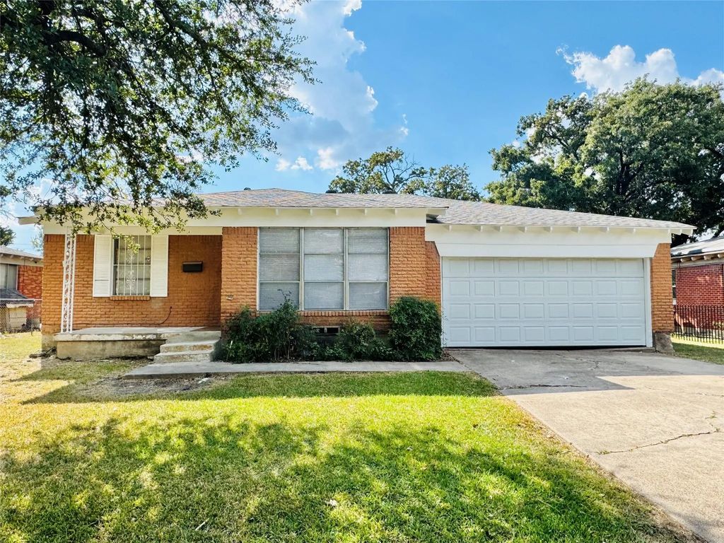 207 S Nachita Drive, Dallas