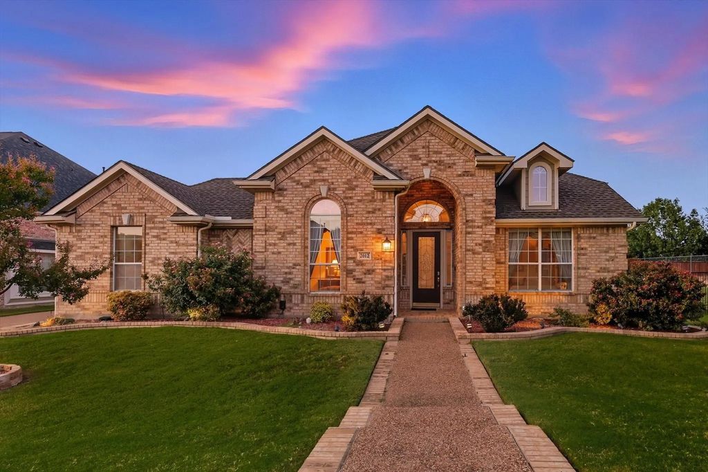 2012 Annabel Avenue, Flower Mound