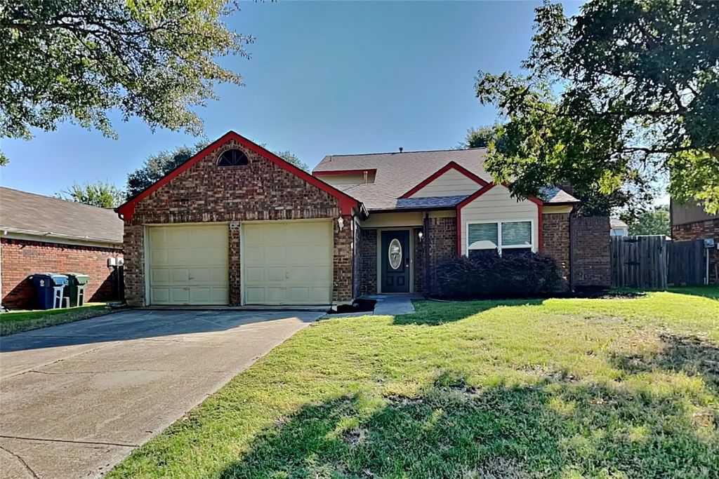 5404 Colonial Court, Flower Mound