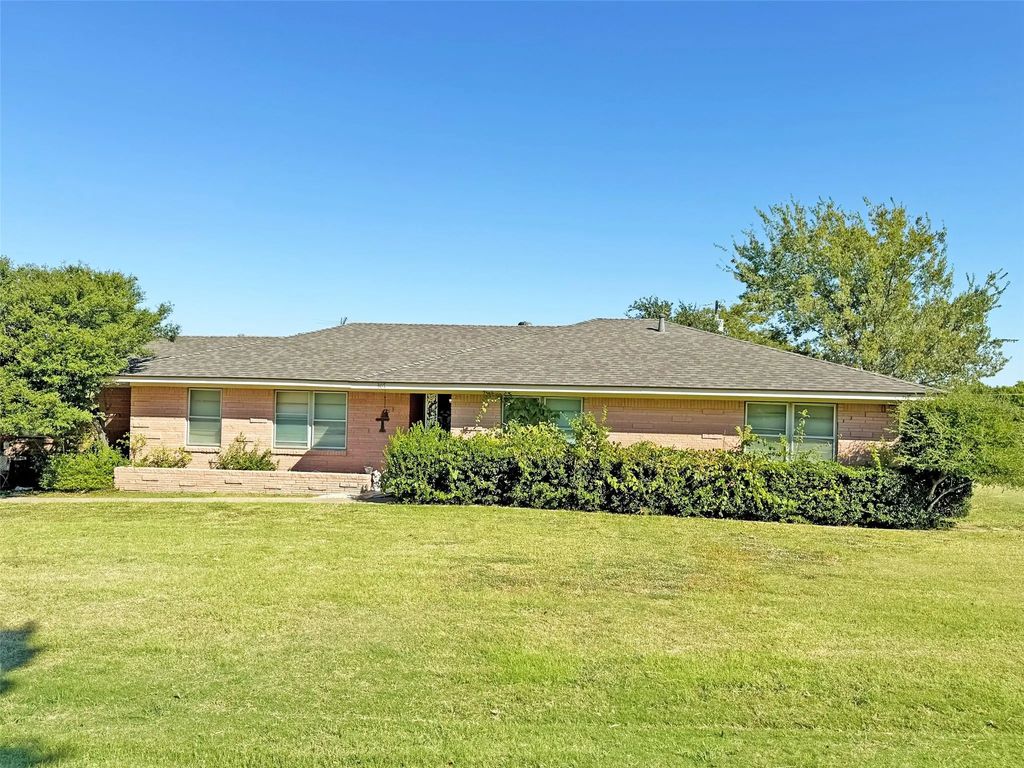 307 E 5th Street, Prosper