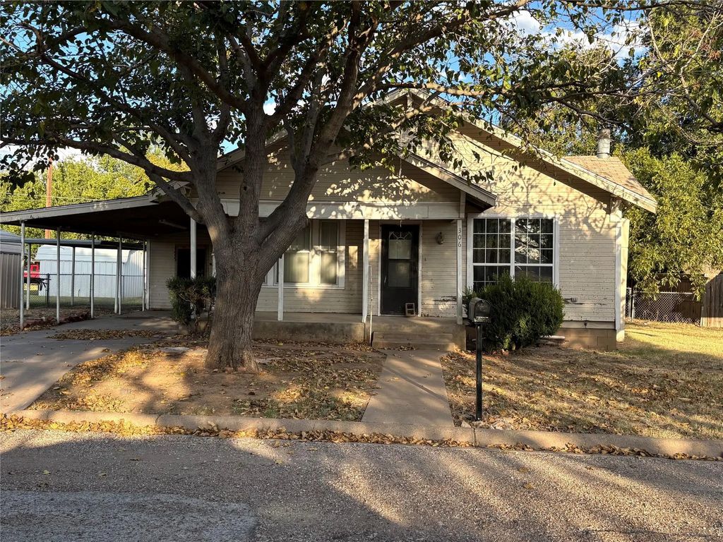 306 N Hillcrest Drive, Olney