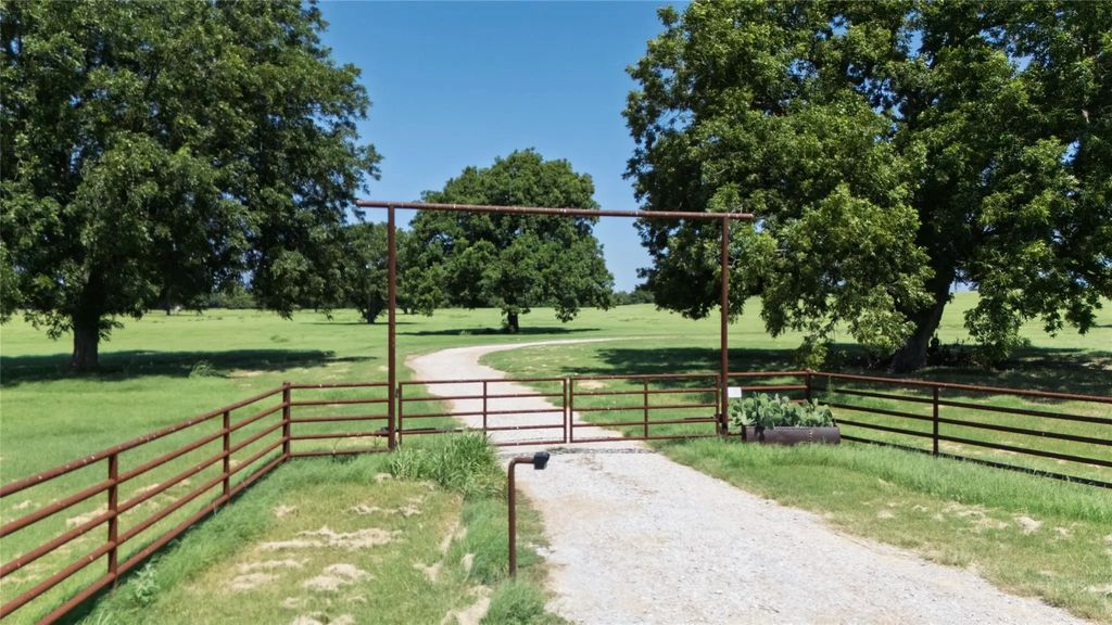 1370 Parker  Dairy Road, Alvord
