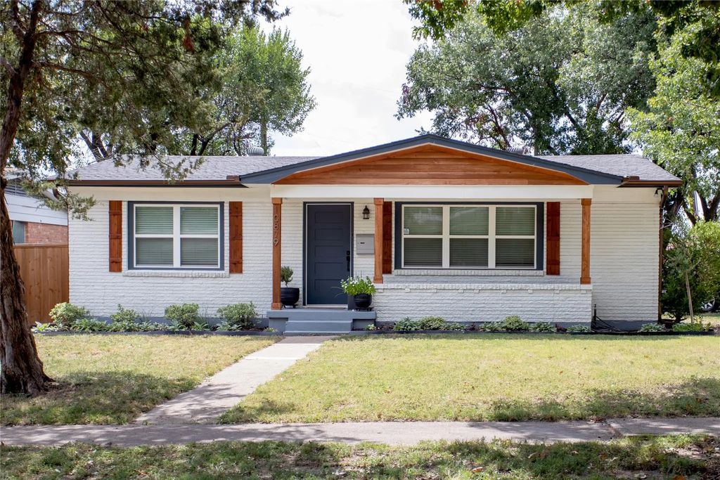 10879 Cassandra Way, Dallas