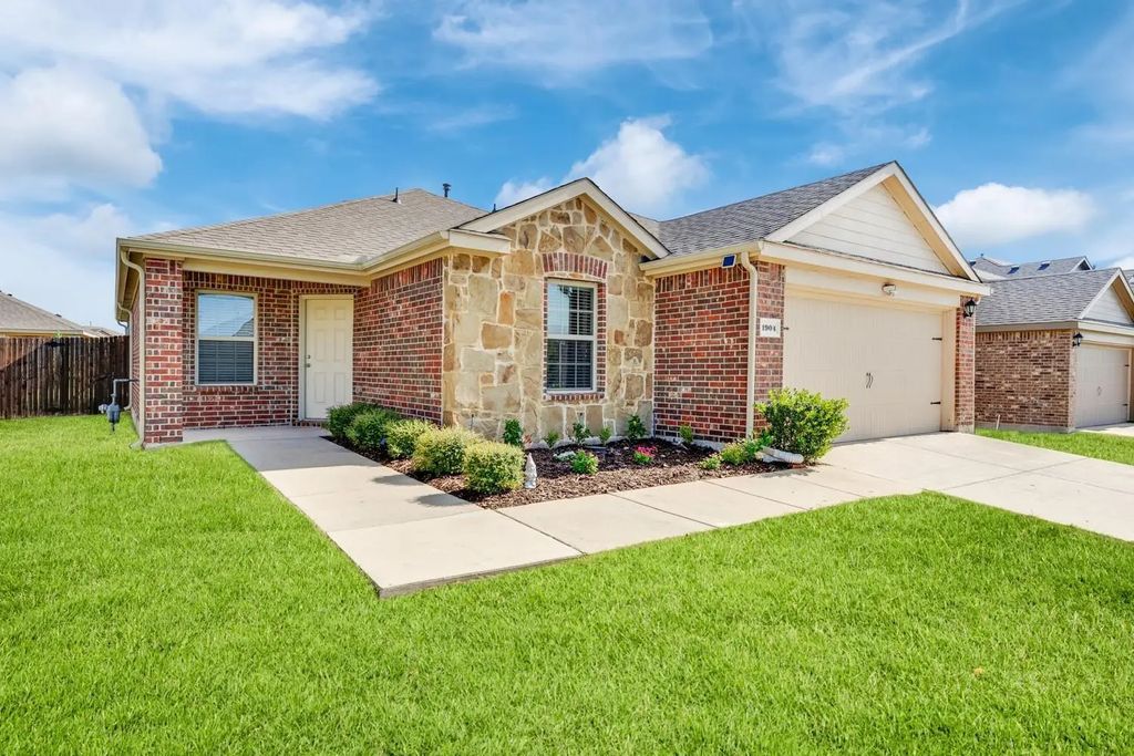 1904 Meadow Crest Drive, Princeton