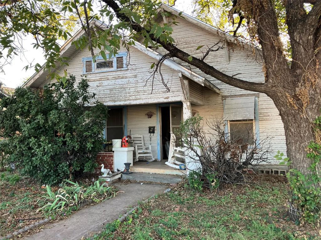 857 Grape Street, Abilene
