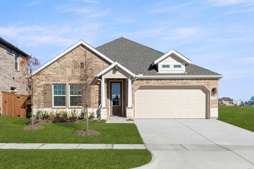 2372 Bell Way, Forney