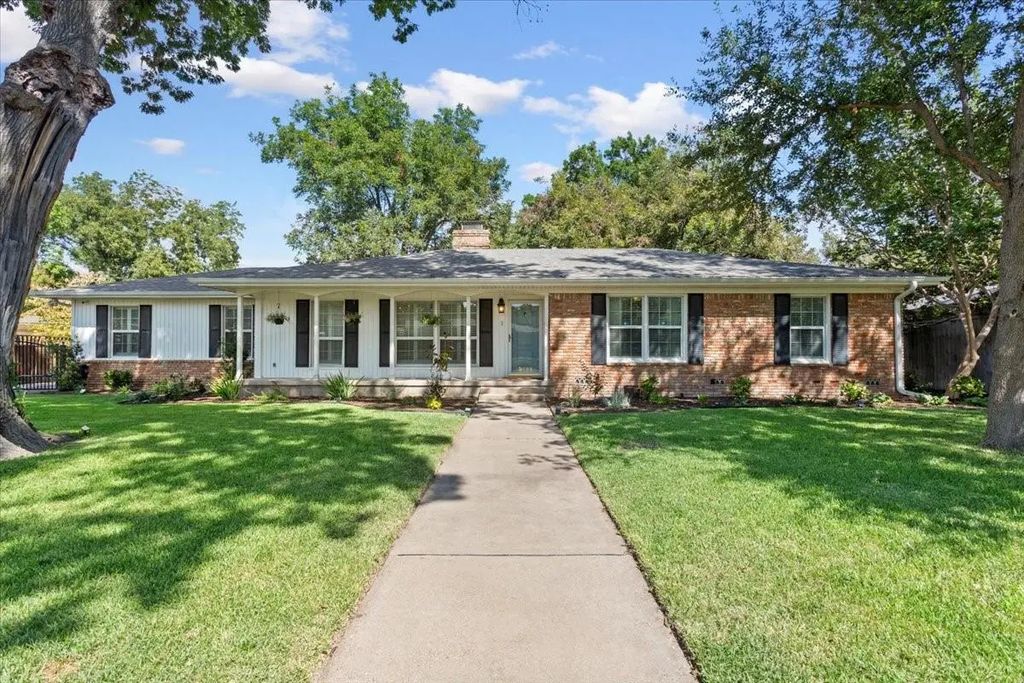 2441 N 49th Street, Waco