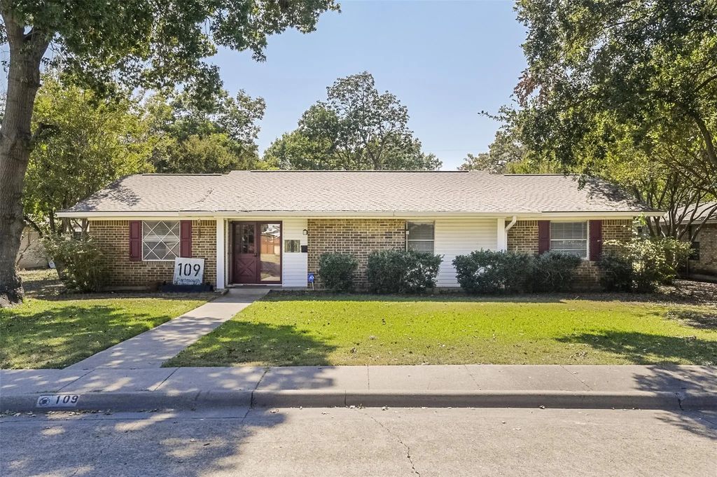 109 Dartmouth Drive, Waxahachie