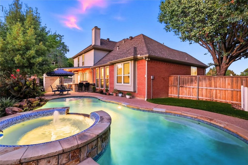 2700 Mimosa Court, Bedford