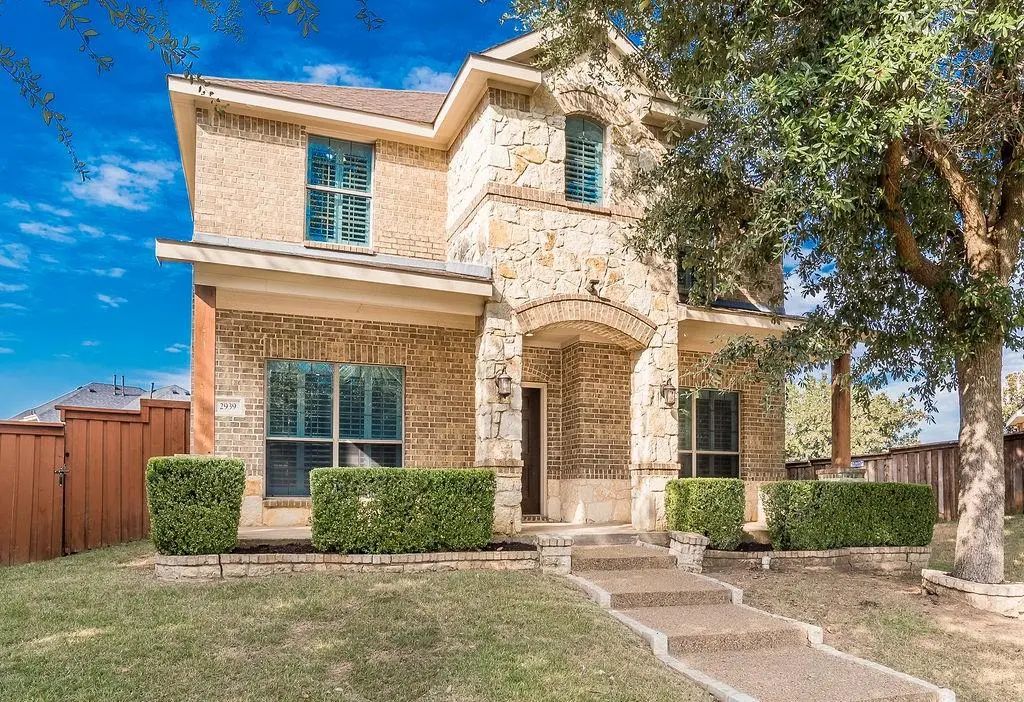 2939 Fontana, Grand Prairie