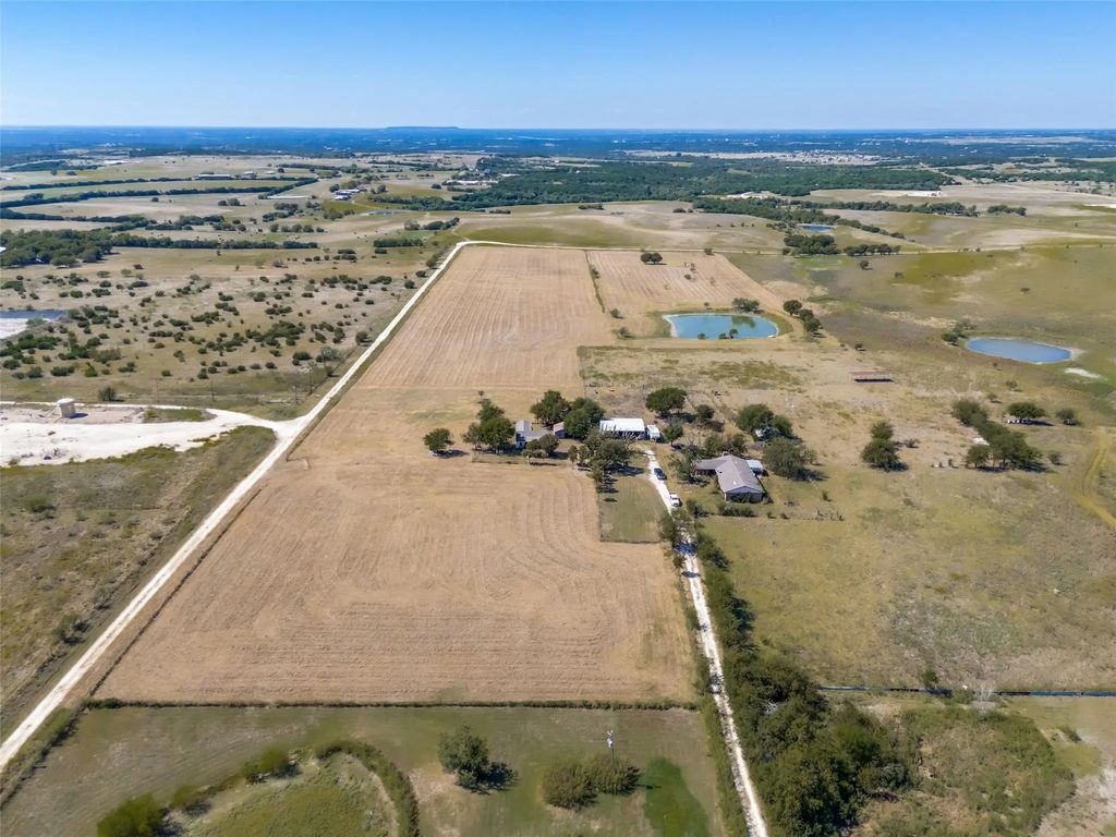 7165 County Road 1232, Godley