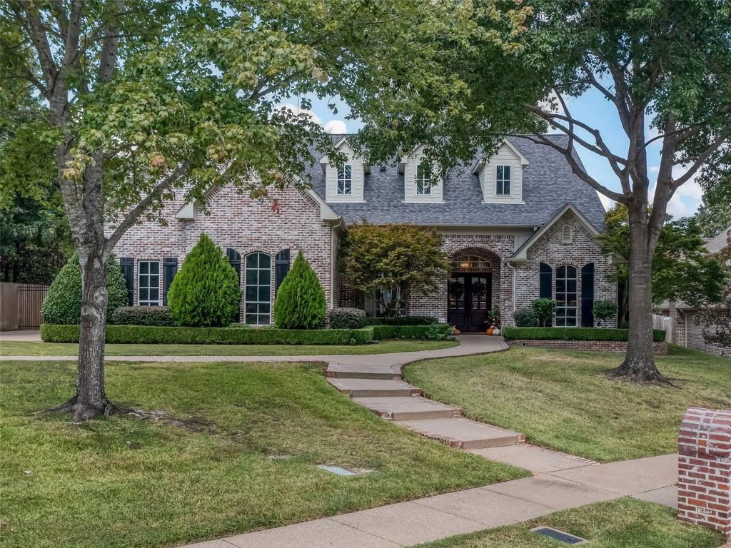 1505 Holly Star Drive, Tyler