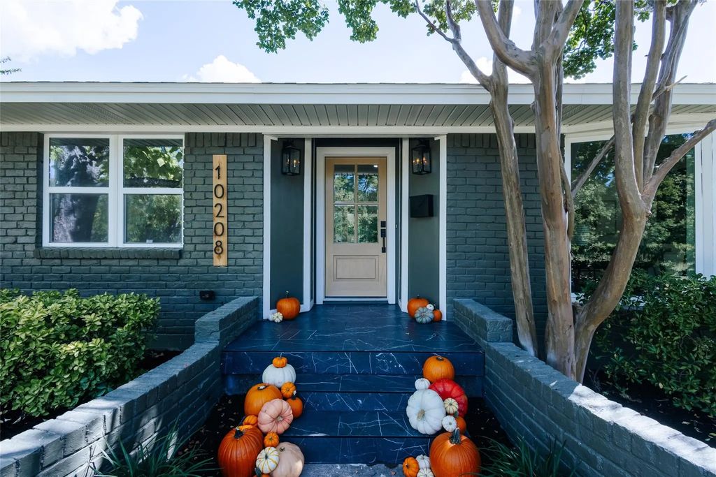 10208 Creekmere Drive, Dallas