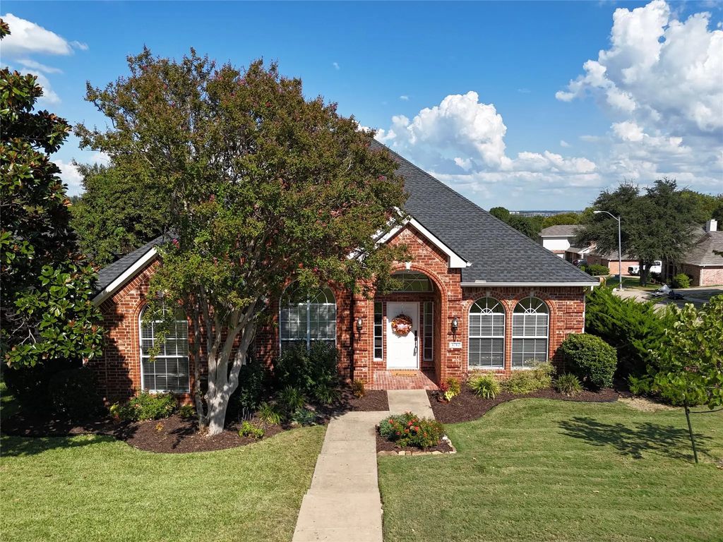 4742 Parkhaven Drive, Garland