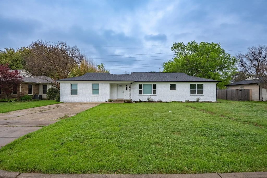 7017 Briley Drive, North Richland Hills